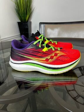 Saucony Endorphin Pro
2 Running Sneaker Shoes Men’s Sz 9